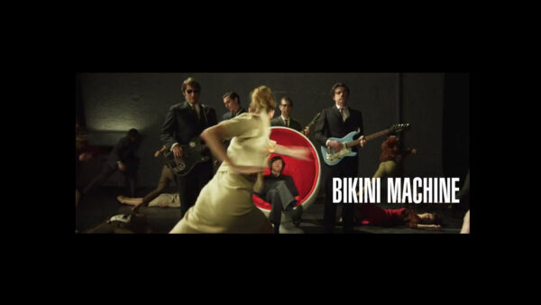 BIKINI MACHINE